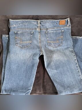 American Eagle Outfitters Favorite Boyfriend Jeans